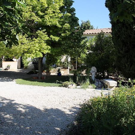 Gite La Gourmandine Saint-Andiol Exteriér fotografie